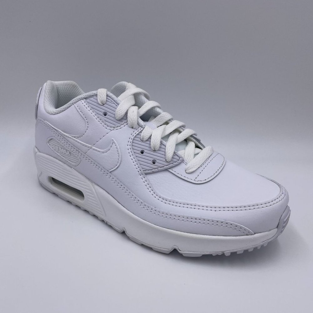 Nike Air Max 90 LTR White / Merallic Silver Womens Shoes - Picture 7 of 8